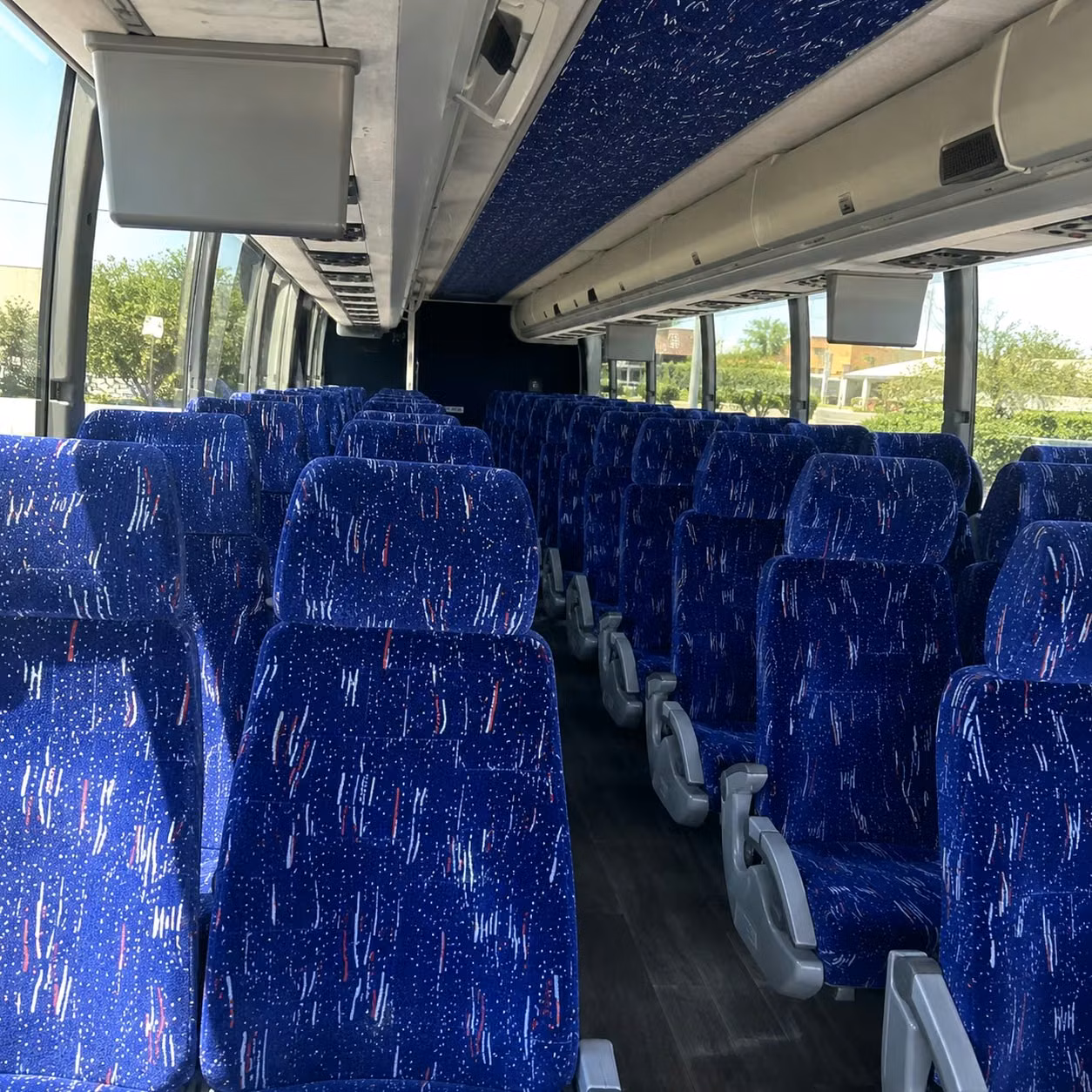 long distance field trip charter buses from porterville to los angeles or the bay area